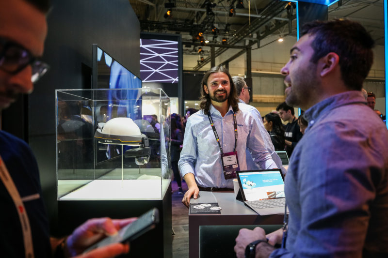 Microsoft_Booth_05-800x533.jpg