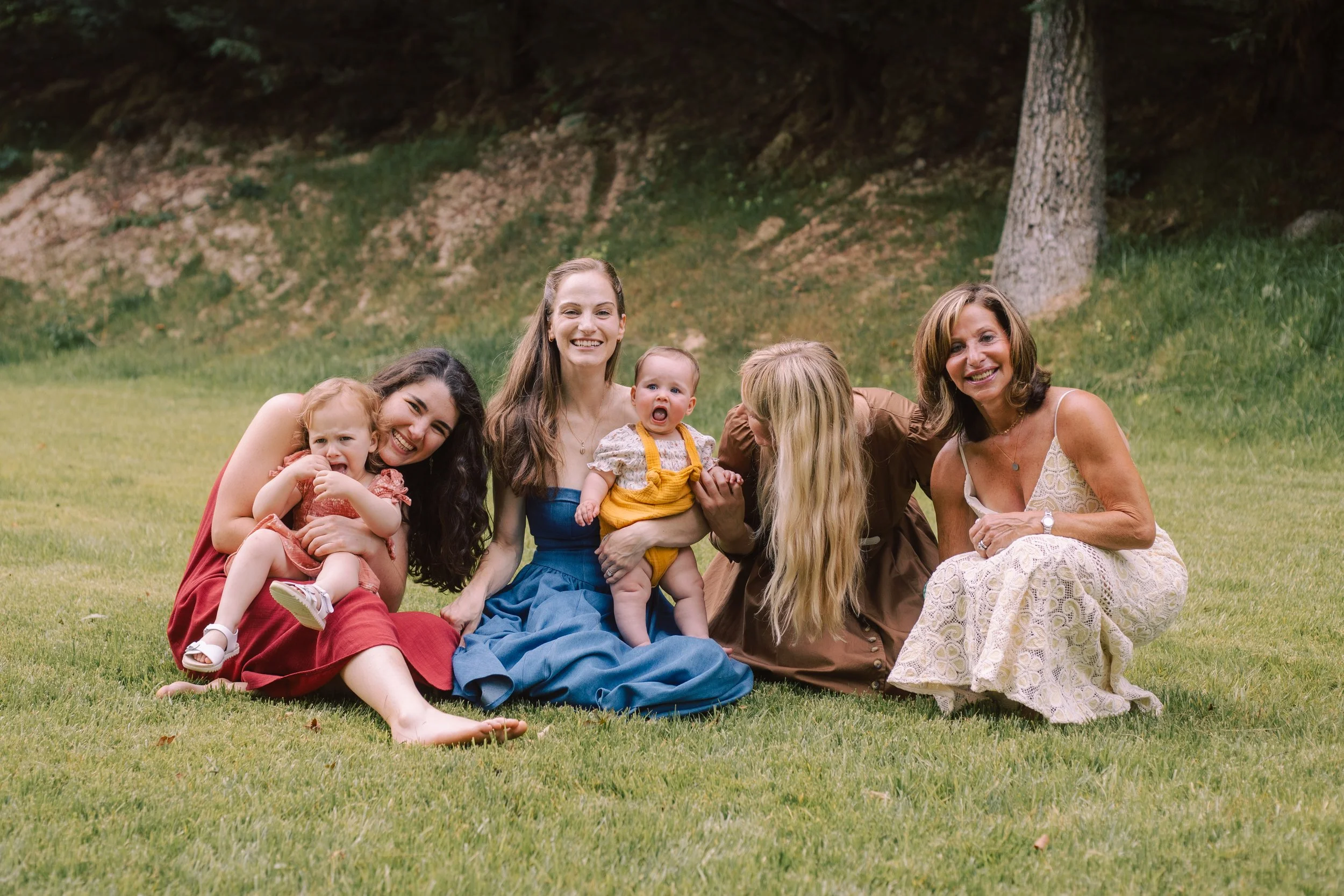 rita-kovtun-asheville-family-engagement-couples-photographer-30.jpg