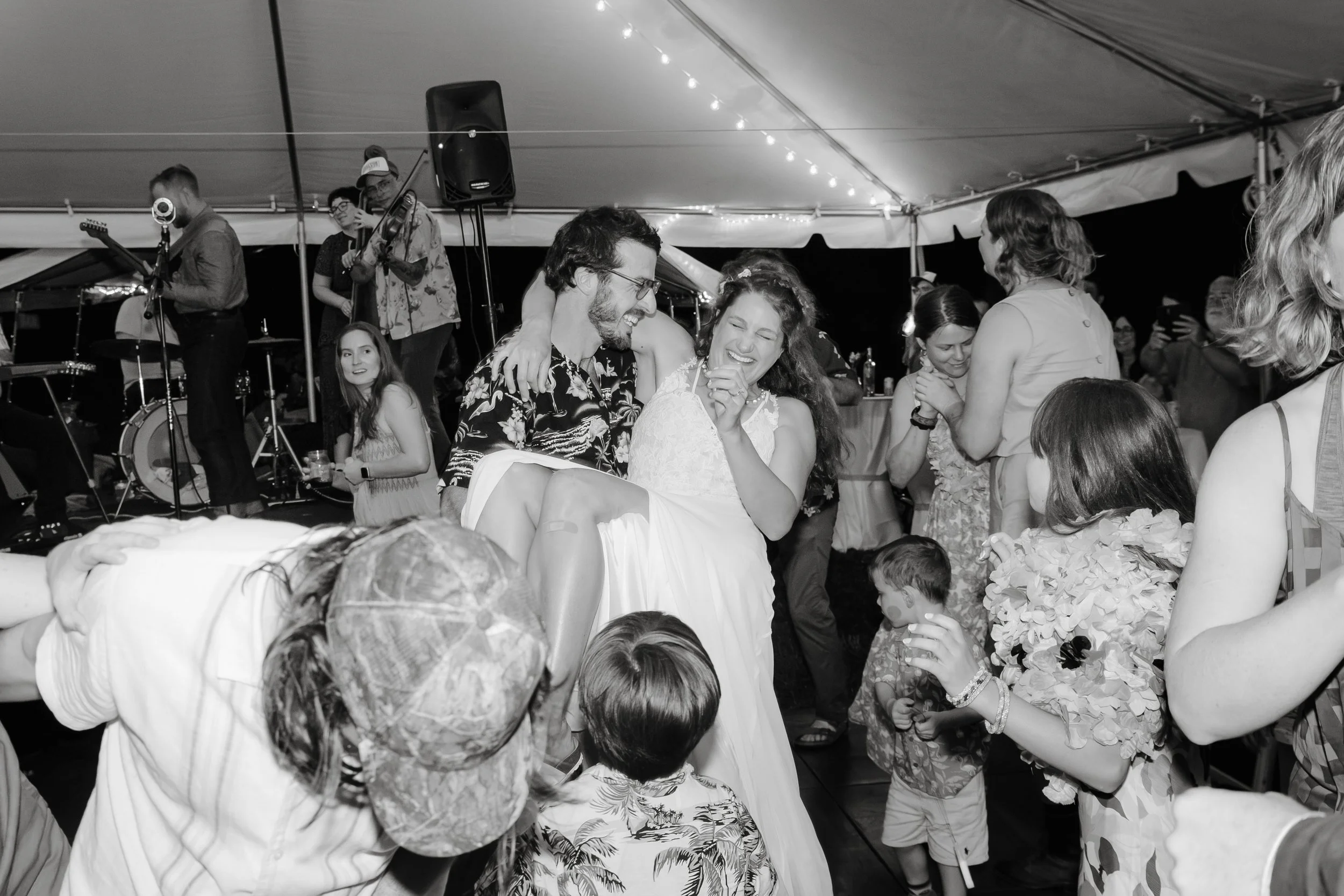 rita-kovtun-asheville-wedding-photographer-01.jpg