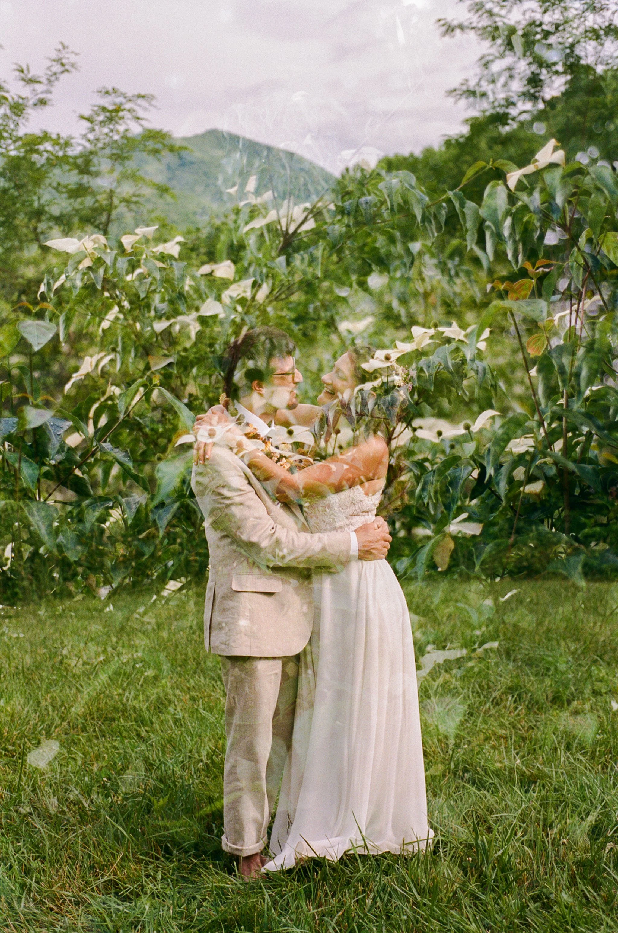 rita-kovtun-asheville-wedding-photographer-16.jpg
