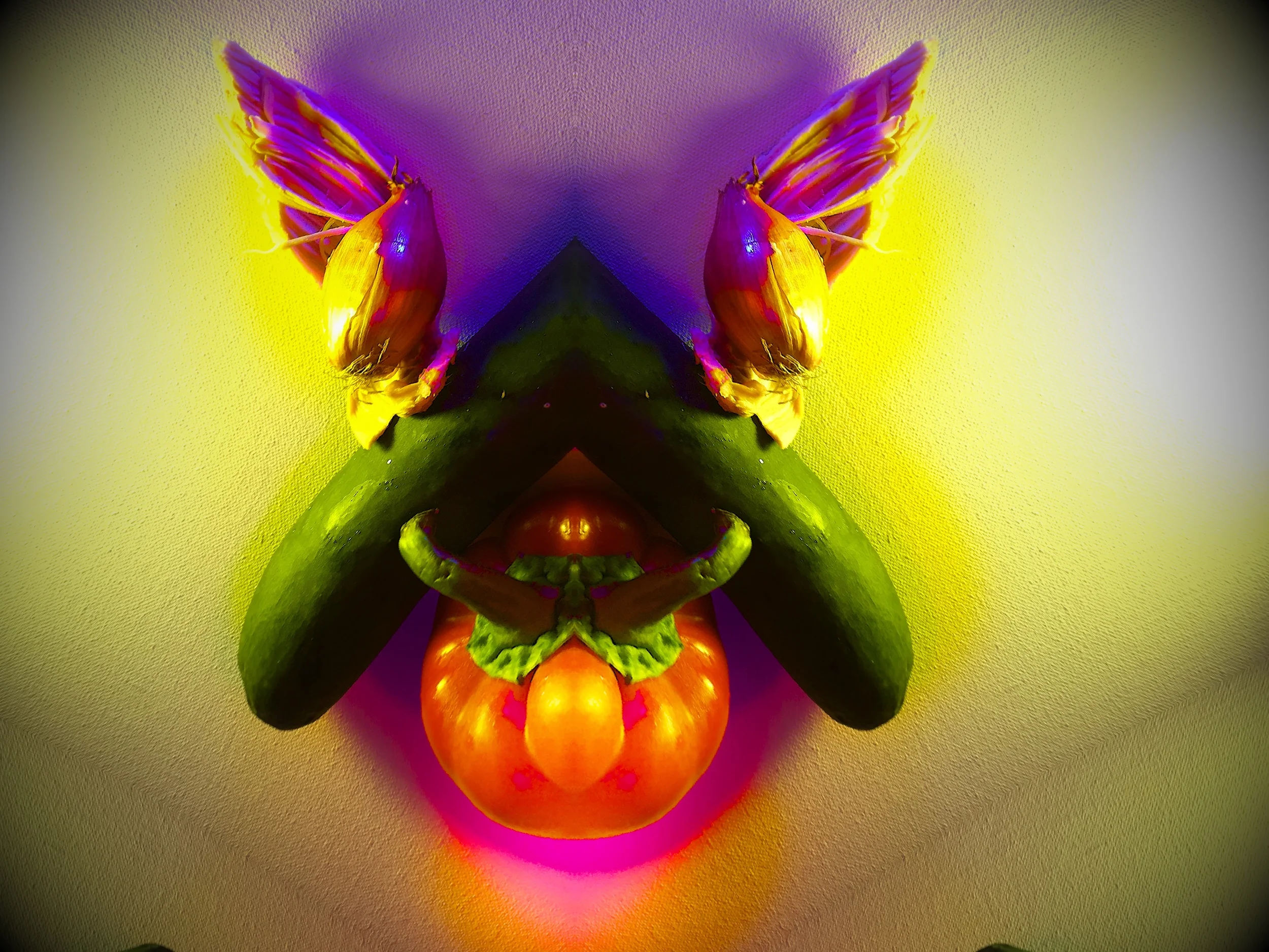 Garlic Angels and Tomato