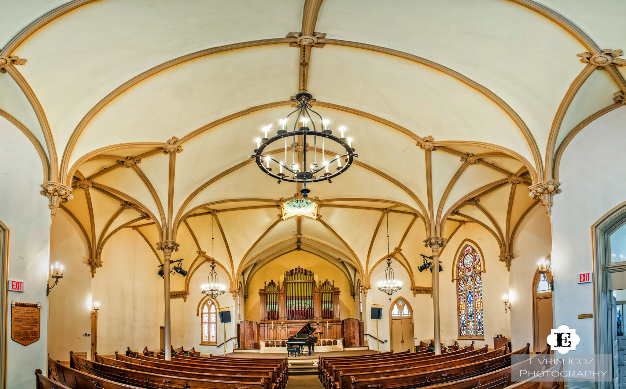 Dueling Tango Duos Seated Concert