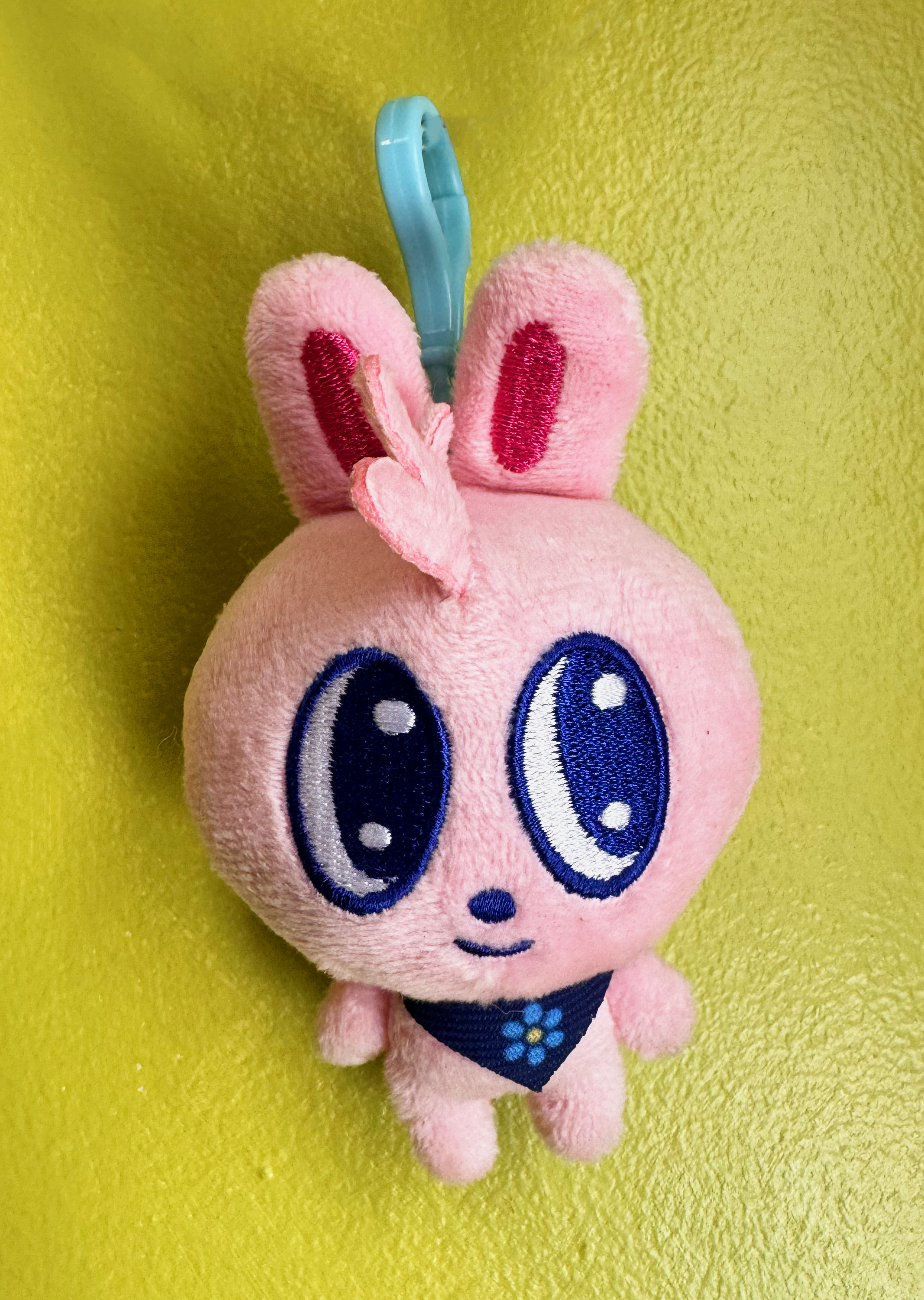 pink keychain.png
