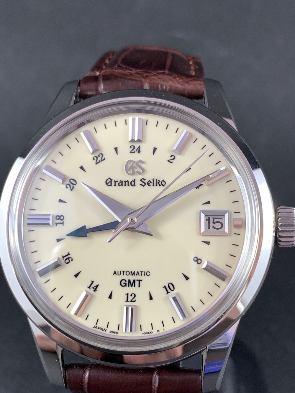 Grand Seiko GMT Automatic. —  Watchmakers