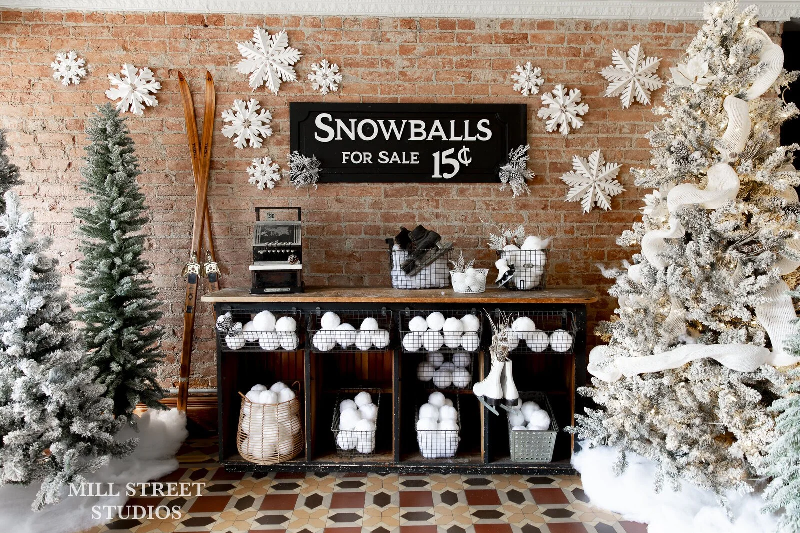 Mill-St_wellings_christmas.jpg