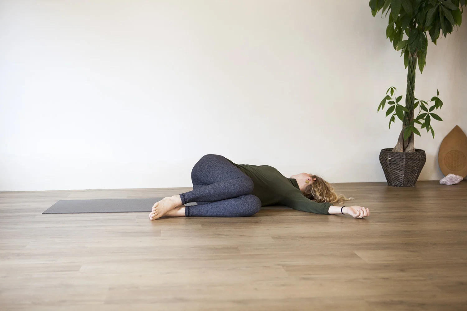 Pose: Simple twist