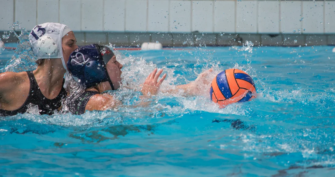 Claudia defending for Otter