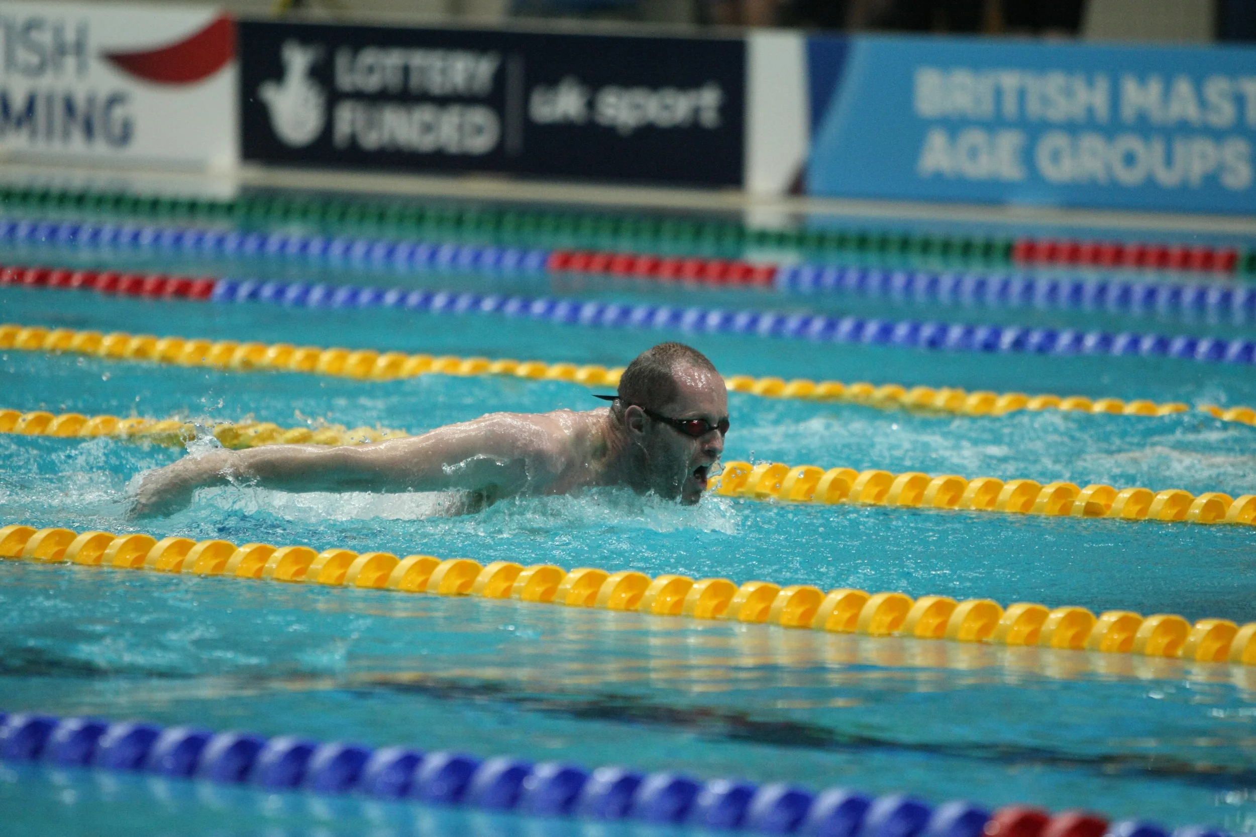 Dave Warren on his way to a new British Record i the 200IM.