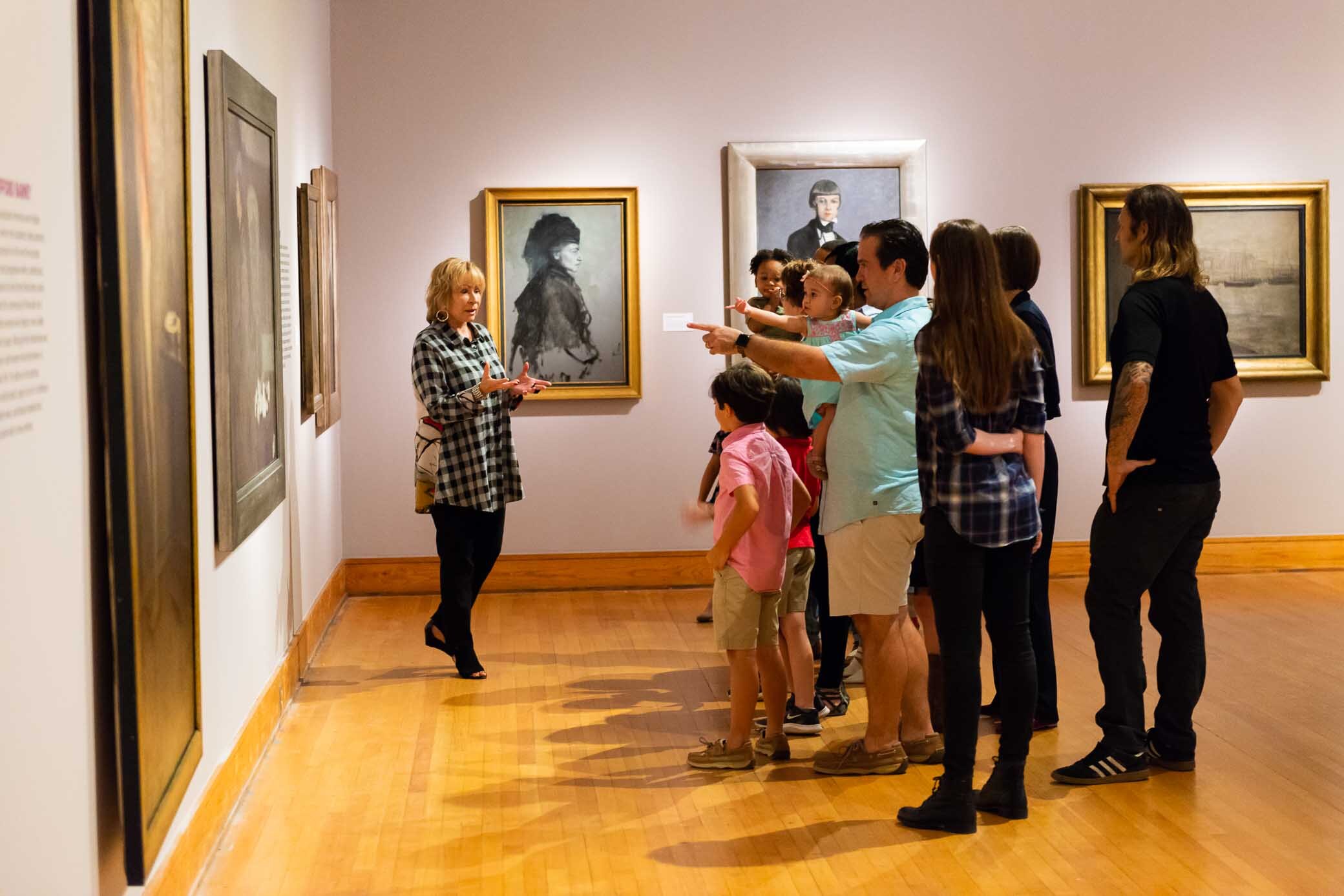 docent tour meaning