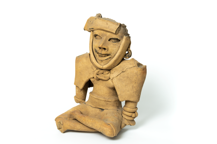 Art of Ancient Americas Gallery — The Ashley Gibson Barnett Museum of Art