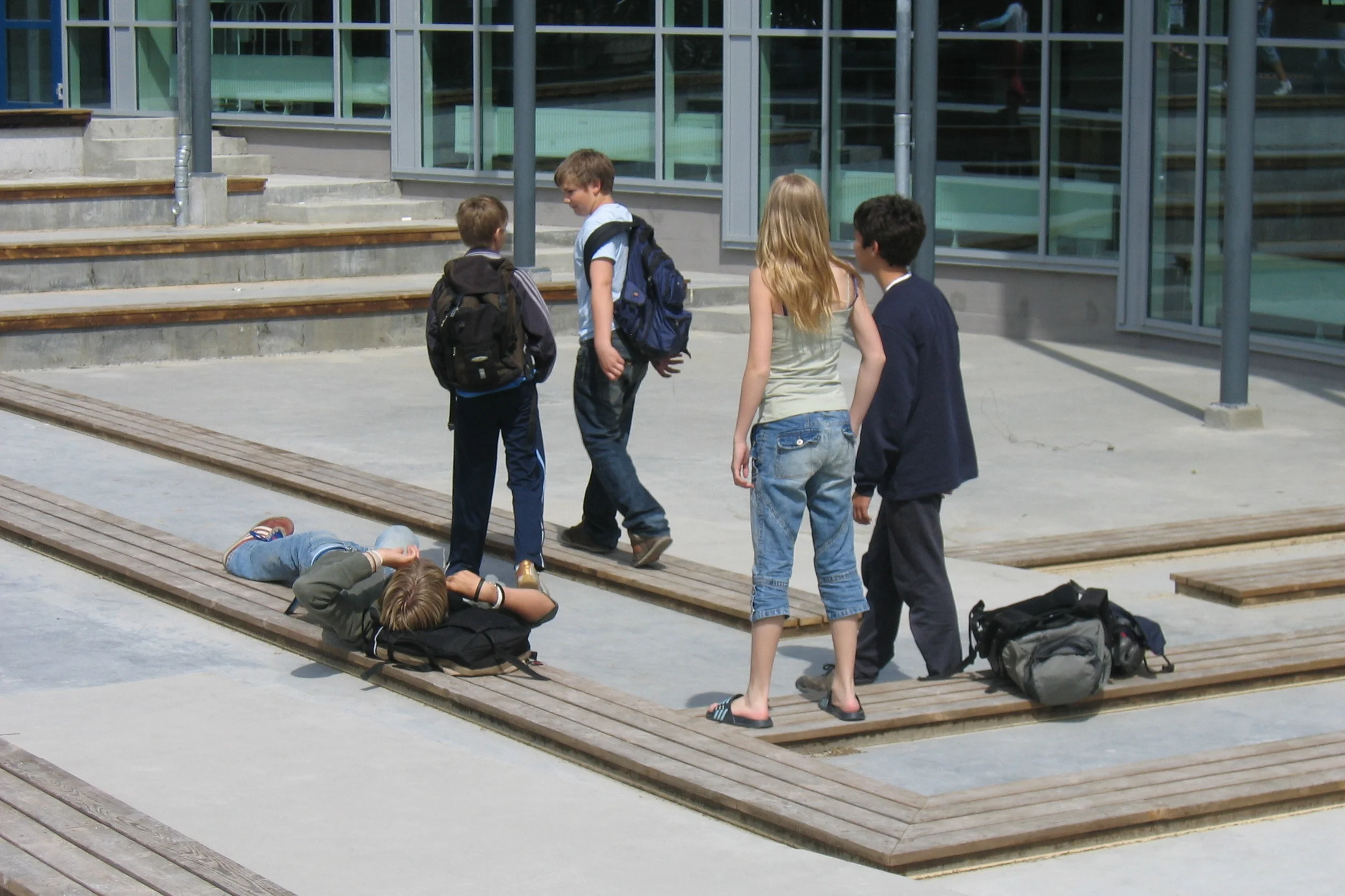   MYRENE SKOLE  Feste Sør   