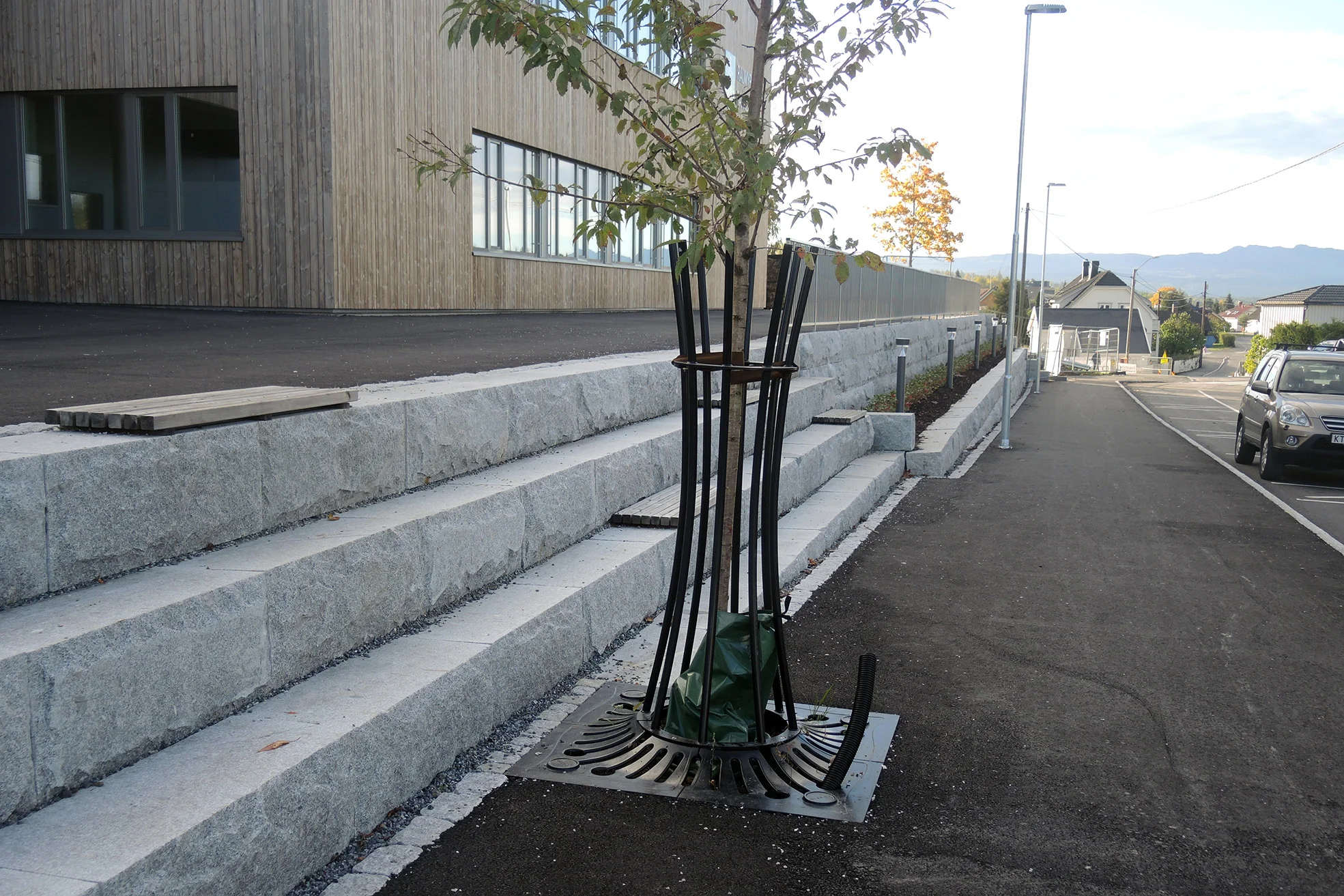   RAUMYR SKOLE  Feste Sør   