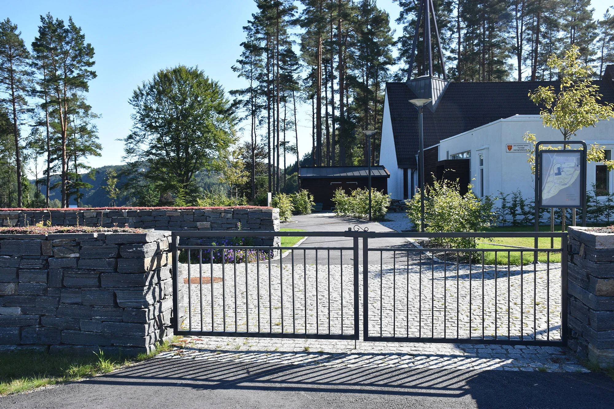   TORRIDAL GRAVPLASS  Feste Sør   