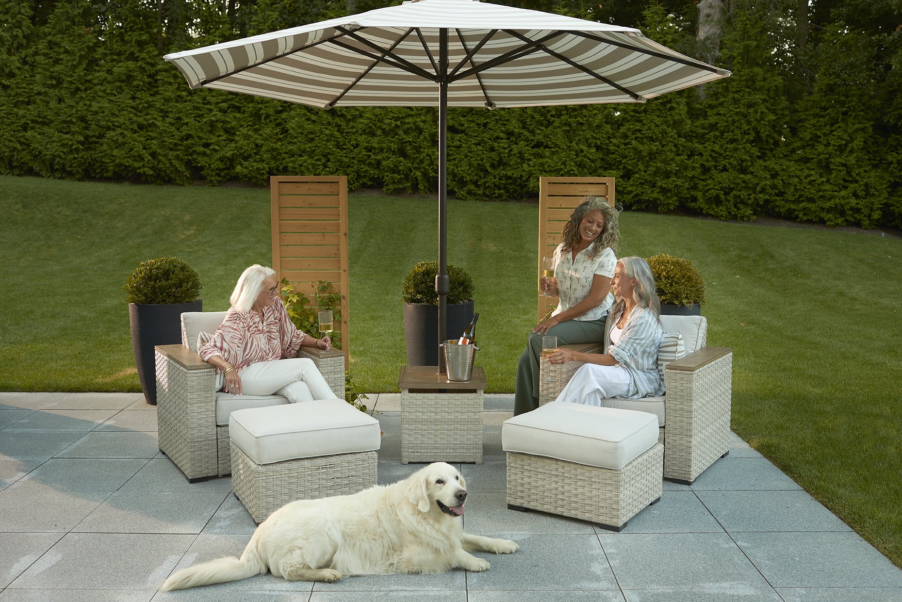 SpringValley5pcSet_Lifestyle.jpg