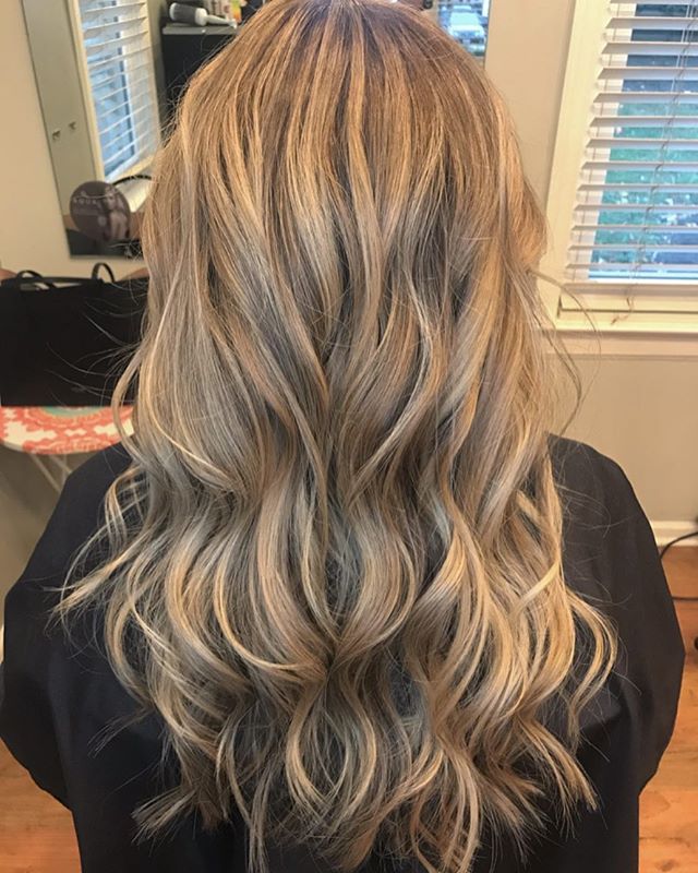 Dimensional balayage 👏 by HANNAH