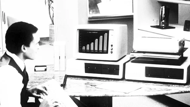 old computers schiarita.jpg