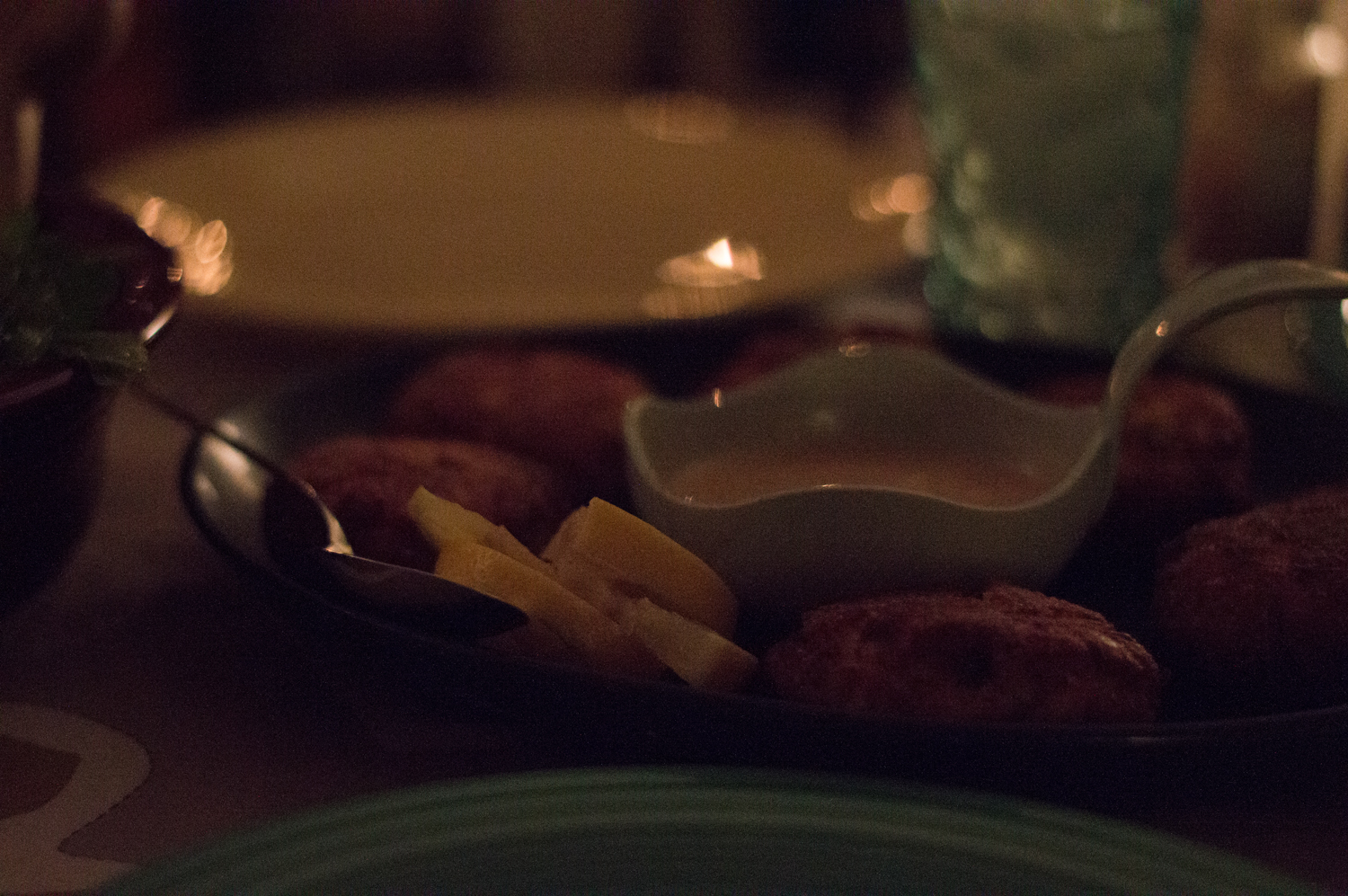 Don's homemade crab cakes, with special sauce. I was about to fight someone for the last one, but luckily he had another batch waiting. 