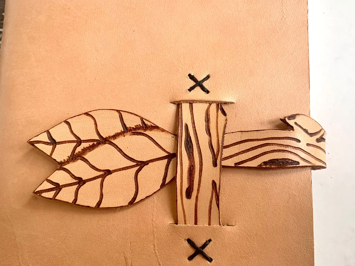 Leaf Closure Leather Journal — The Indian Oaks