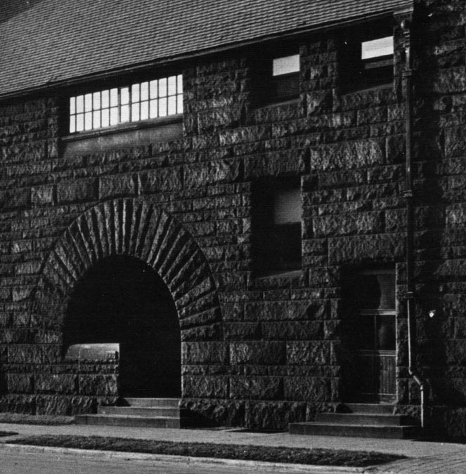 Male servants' door at right, with screen door, 1923