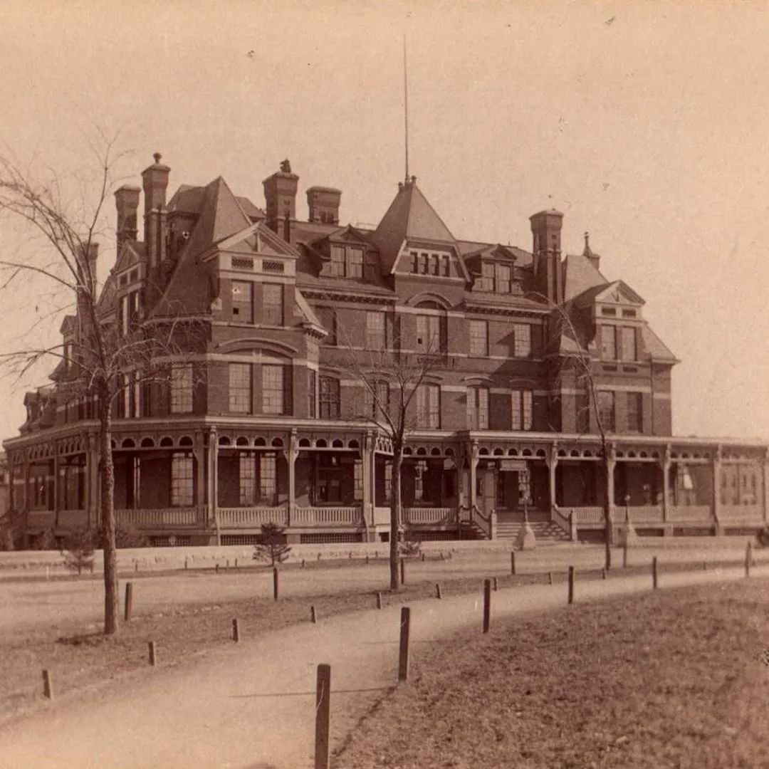 This week&rsquo;s 📸 Photo Friday 📸shows an image of the Hotel Florence in the Town of Pullman, taken by George Glessner about 1888. 

May 11 marks the 130th anniversary of the start of the Pullman strike, which disrupted rail traffic across much of