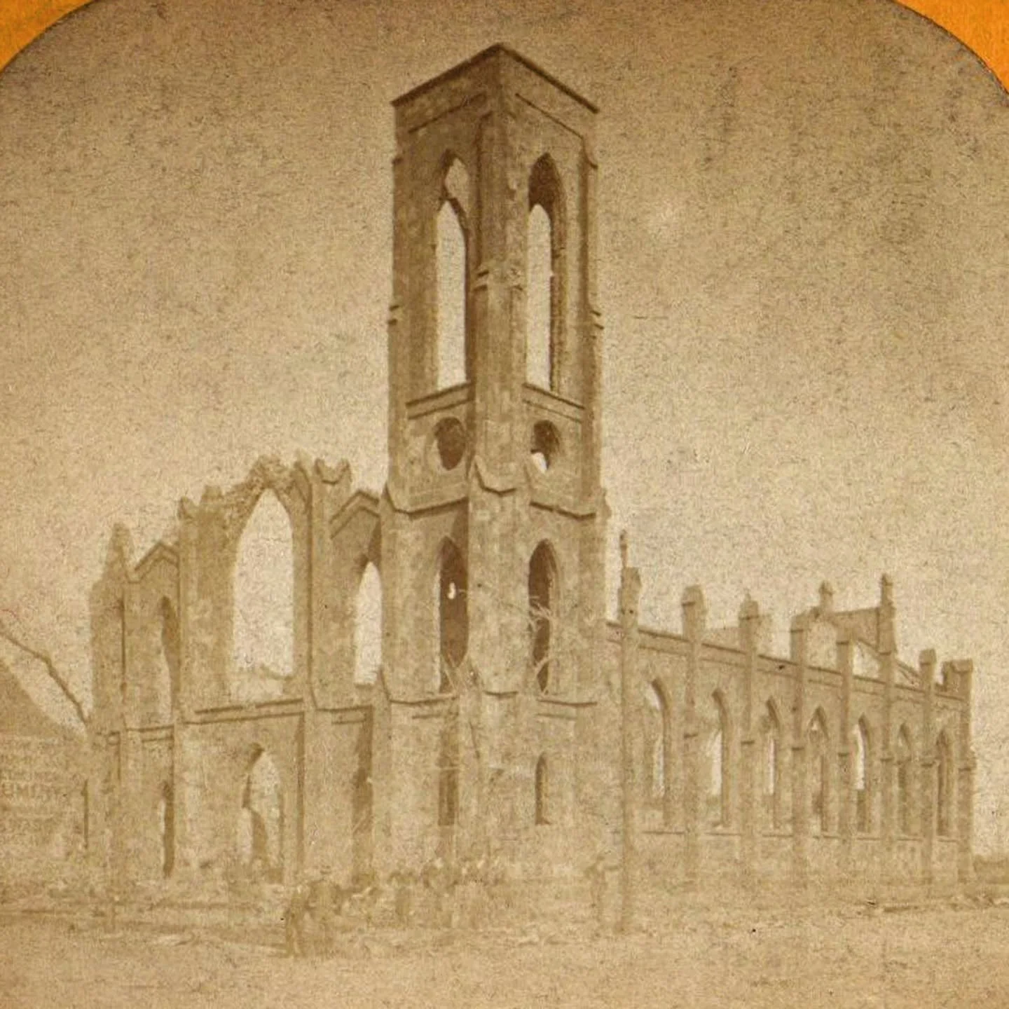 This week&rsquo;s 📸 Photo Friday 📸 commemorates the 154th anniversary of the end of the Great Chicago Fire on October 10, 1871. 

The fire started on Sunday, October 8 and was finally extinguished on the 10th by desperately needed rainfall. 

The i