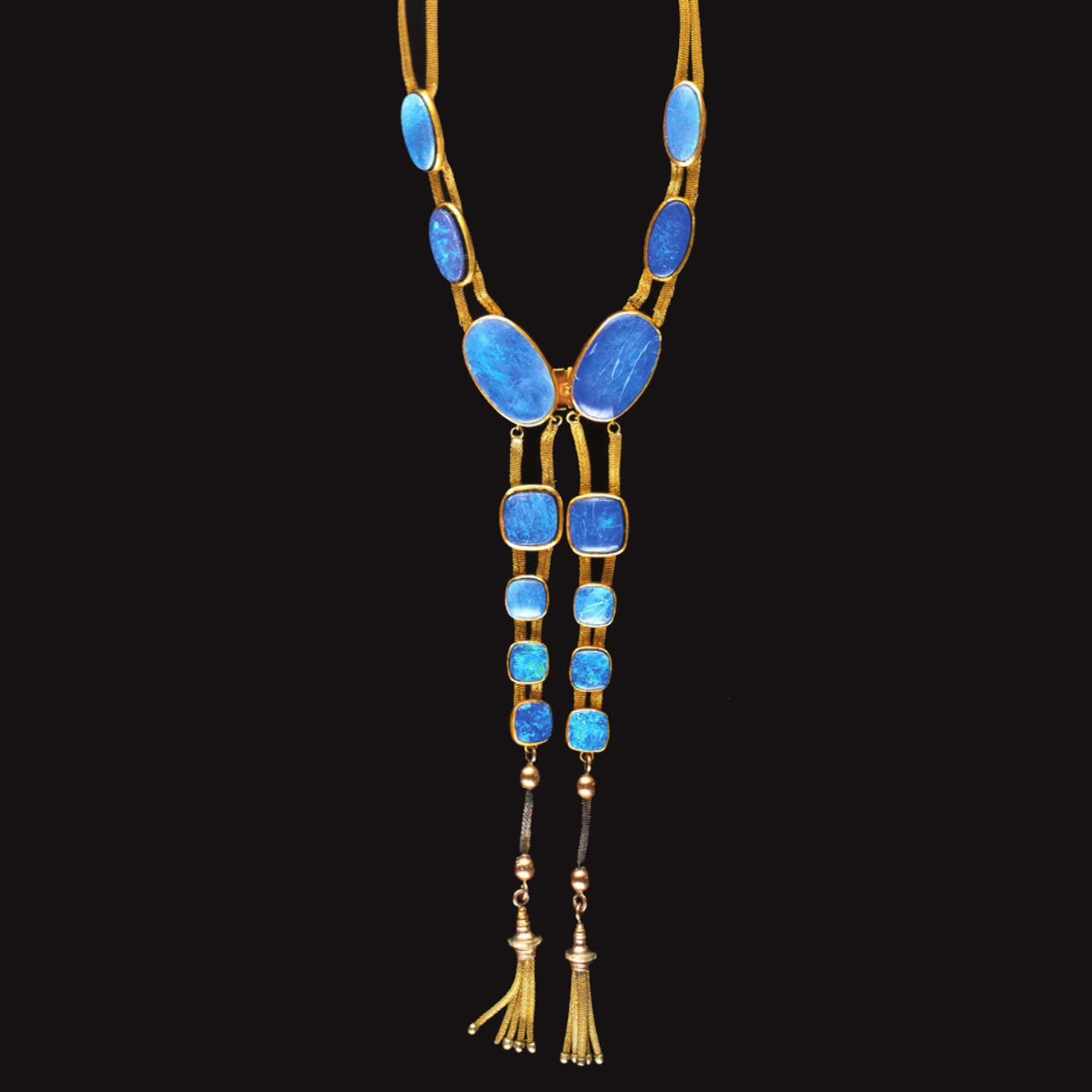 This week&rsquo;s 📸 Photo Friday 📸 celebrates March as National Craft Month! 

Frances Glessner was a multi-faceted craftswoman and an expert needleworker, silversmith, and jewelry maker. 

This image shows a stunning necklace she crafted of gold a