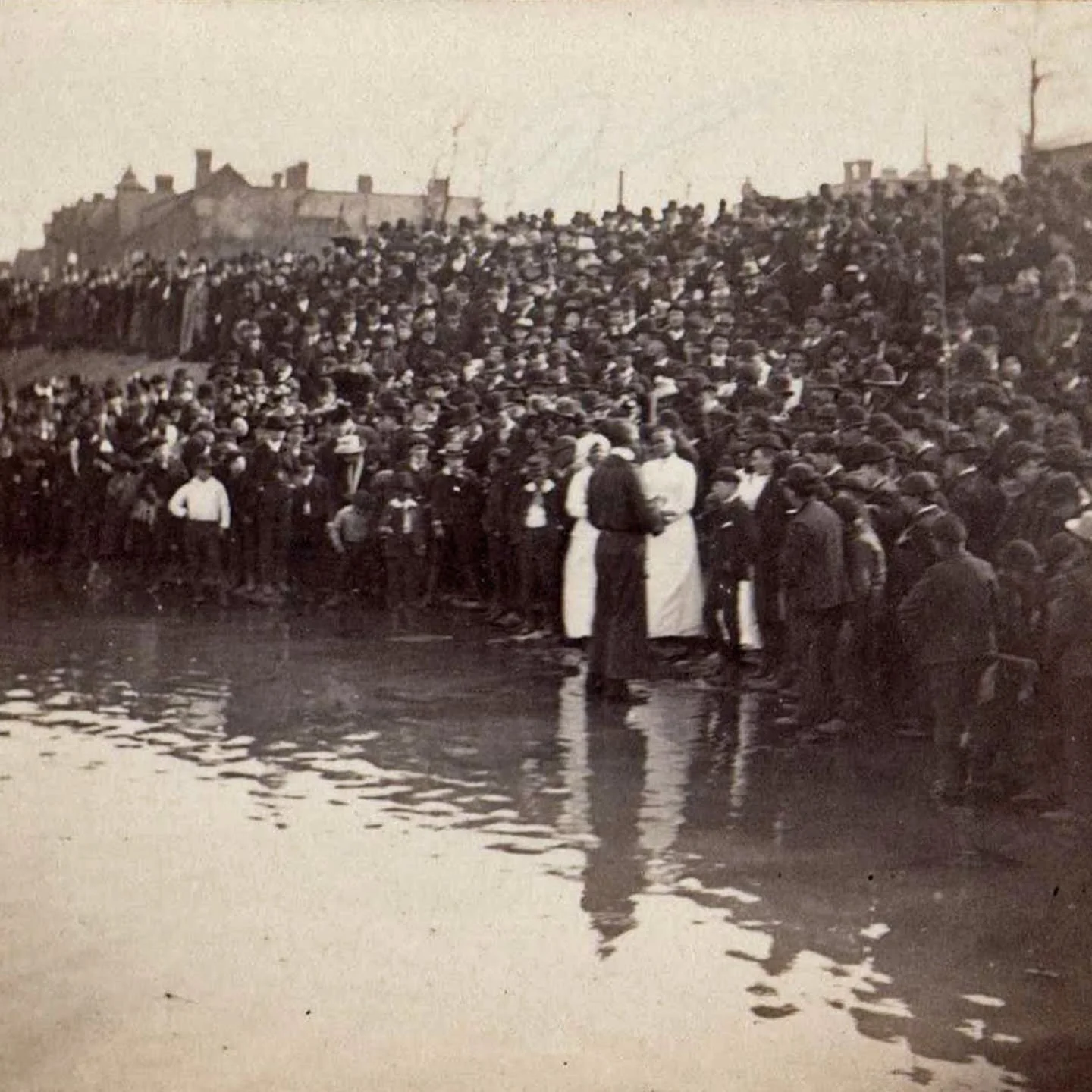 This week&rsquo;s Photo Friday celebrates Juneteenth with a photograph taken by George Glessner showing a baptism in Lake Michigan, probably on May 12, 1889. In the 19th century, Baptists and Methodists in the Black community held mass baptisms in la