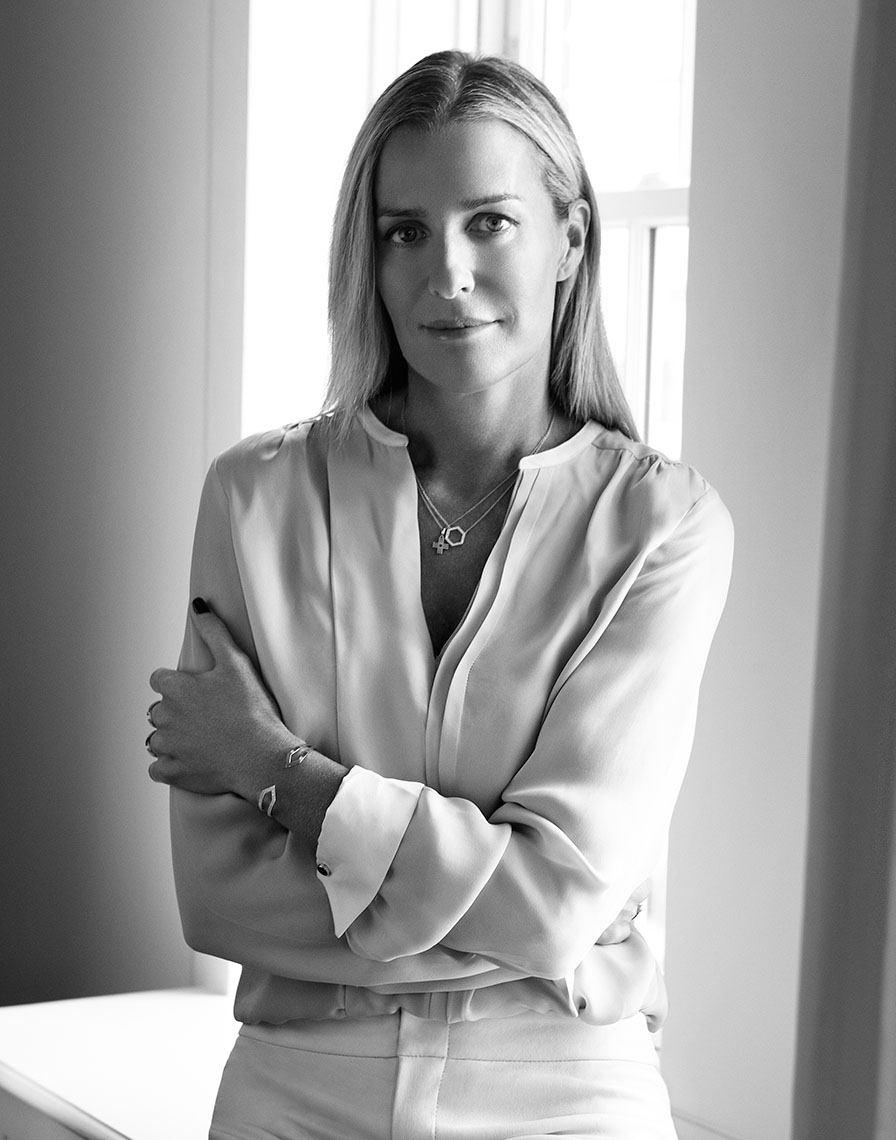  India Hicks 