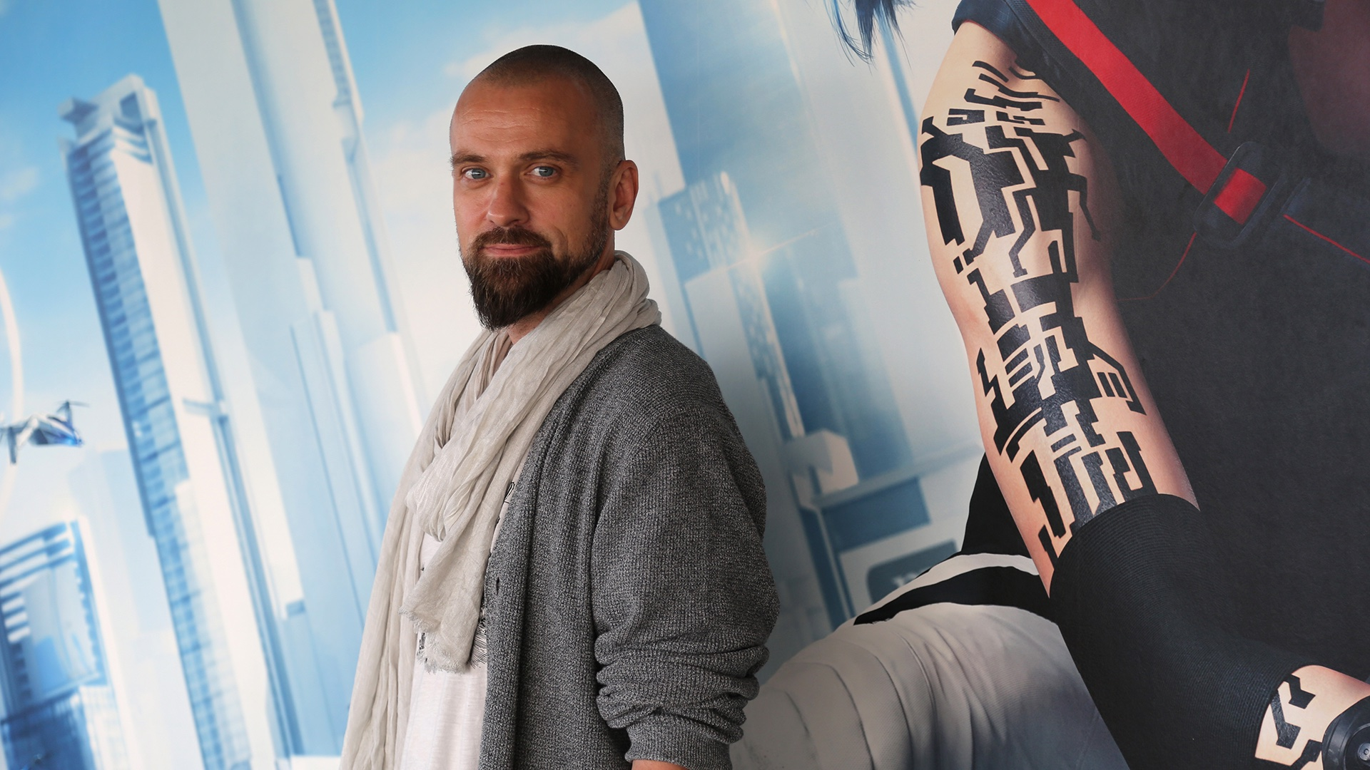 Solar Fields Returns for the MIRROR'S EDGE CATALYST Soundtrack