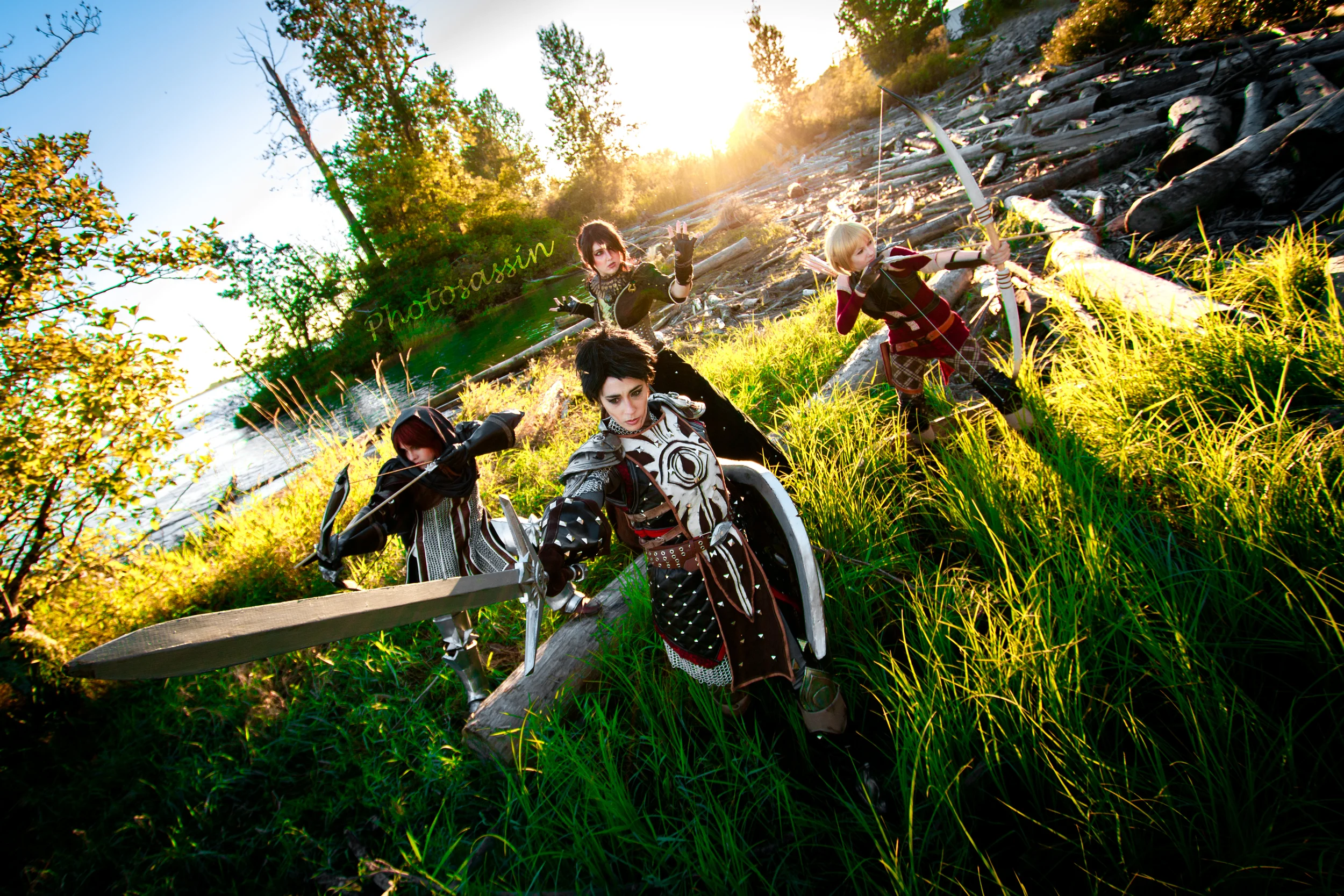 Armed & Dangerous are Cassandra and Leliana - Emmabellish is Sera - Tarah Rex Cosplay is Morrigan | Photo by Photosassin