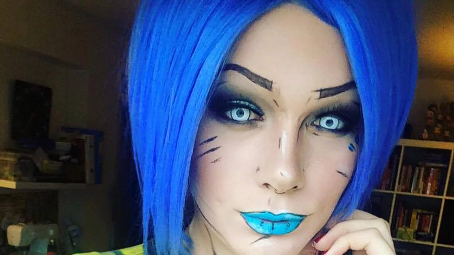Gorgeous BORDERLANDS 2 Maya Cosplay