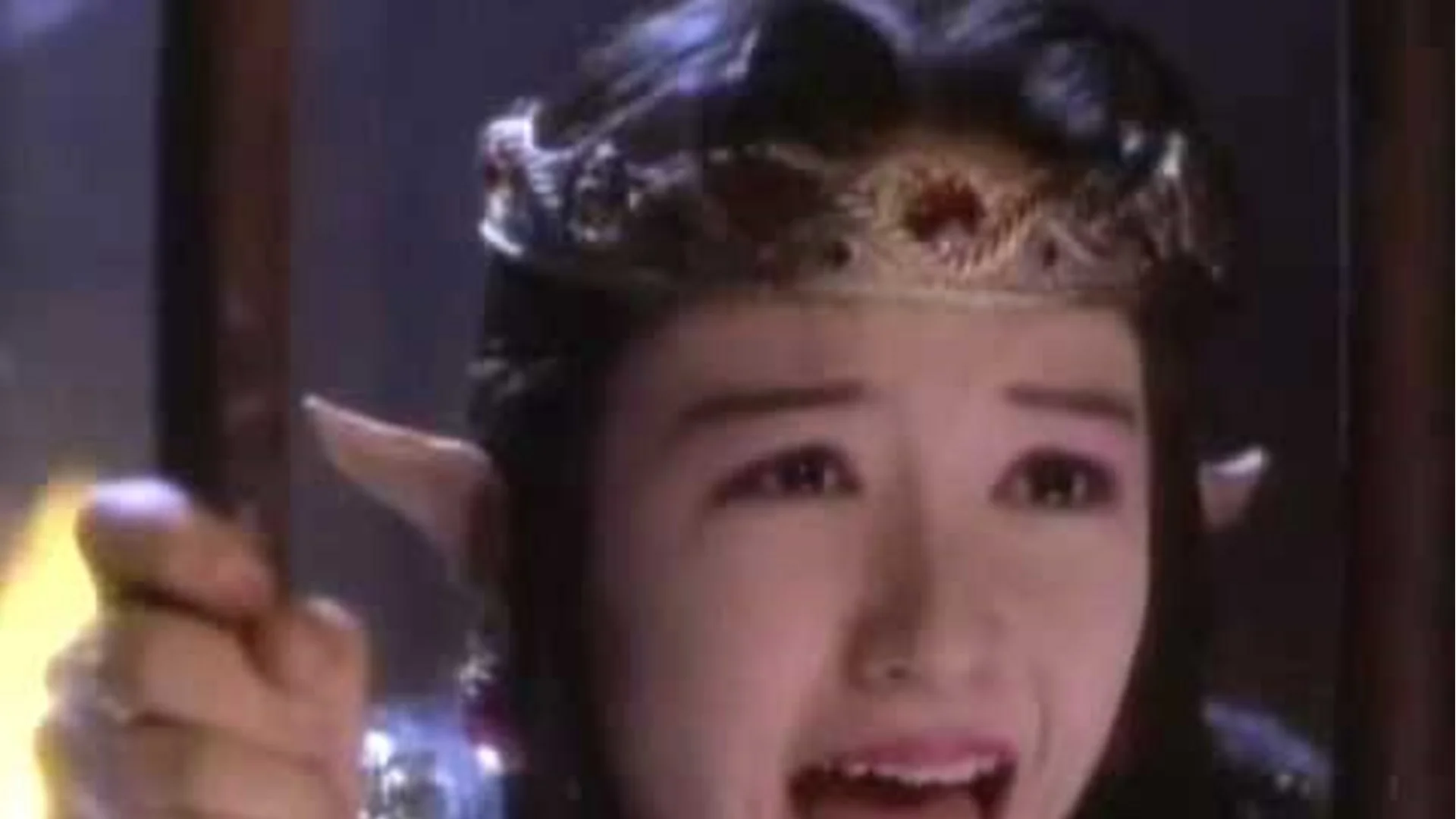 Old Japanese Commercial For LOZ: LINK TO THE PAST Features Rap And Sick Dance Moves