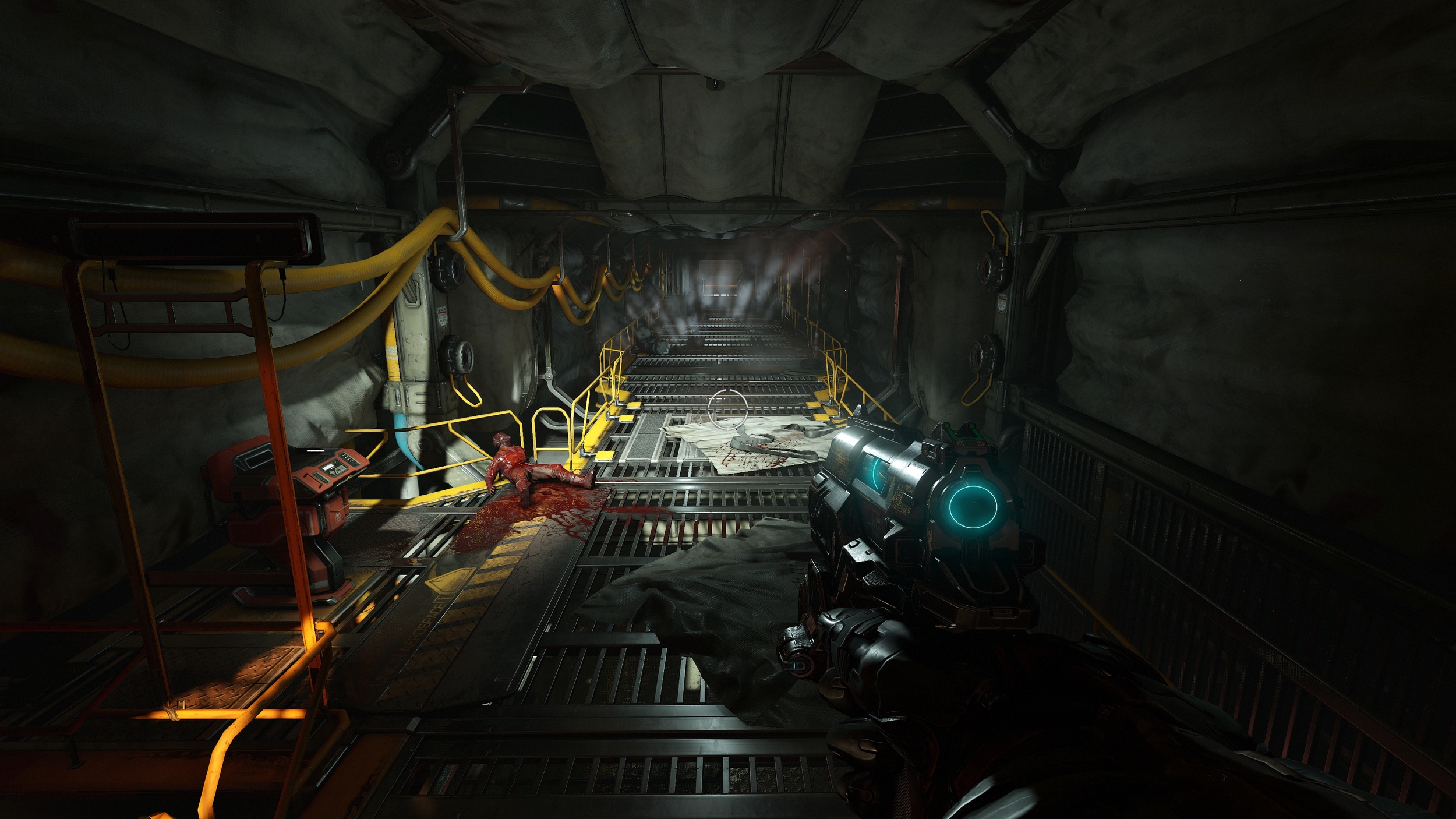 Tight corridors like this aren't as frequent as in Doom 3, a welcome improvement. 