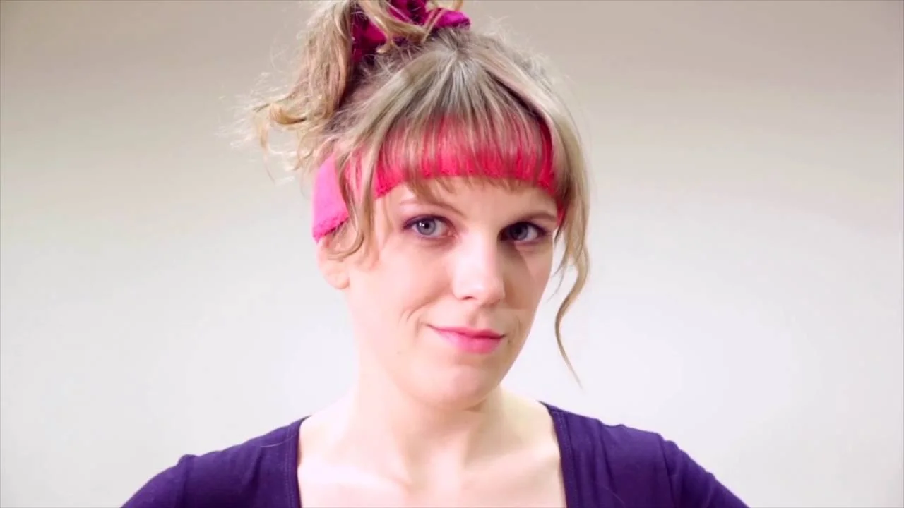 Become The PERFECT WOMAN With Weird New Xbox Kinect Game