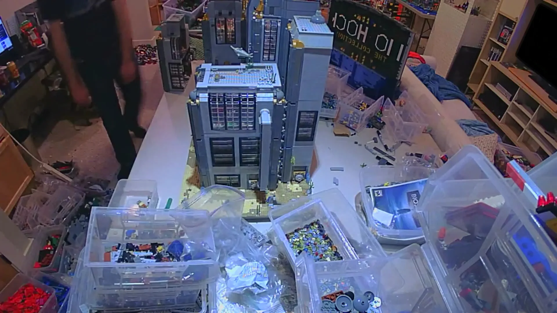 See the BIOSHOCK City of Rapture Rebuilt Using Legos