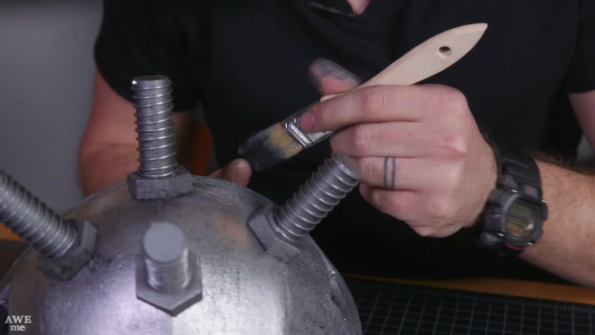 Watch Cloud's Pauldron From FINAL FANTASY Created Before Your Very Eyes