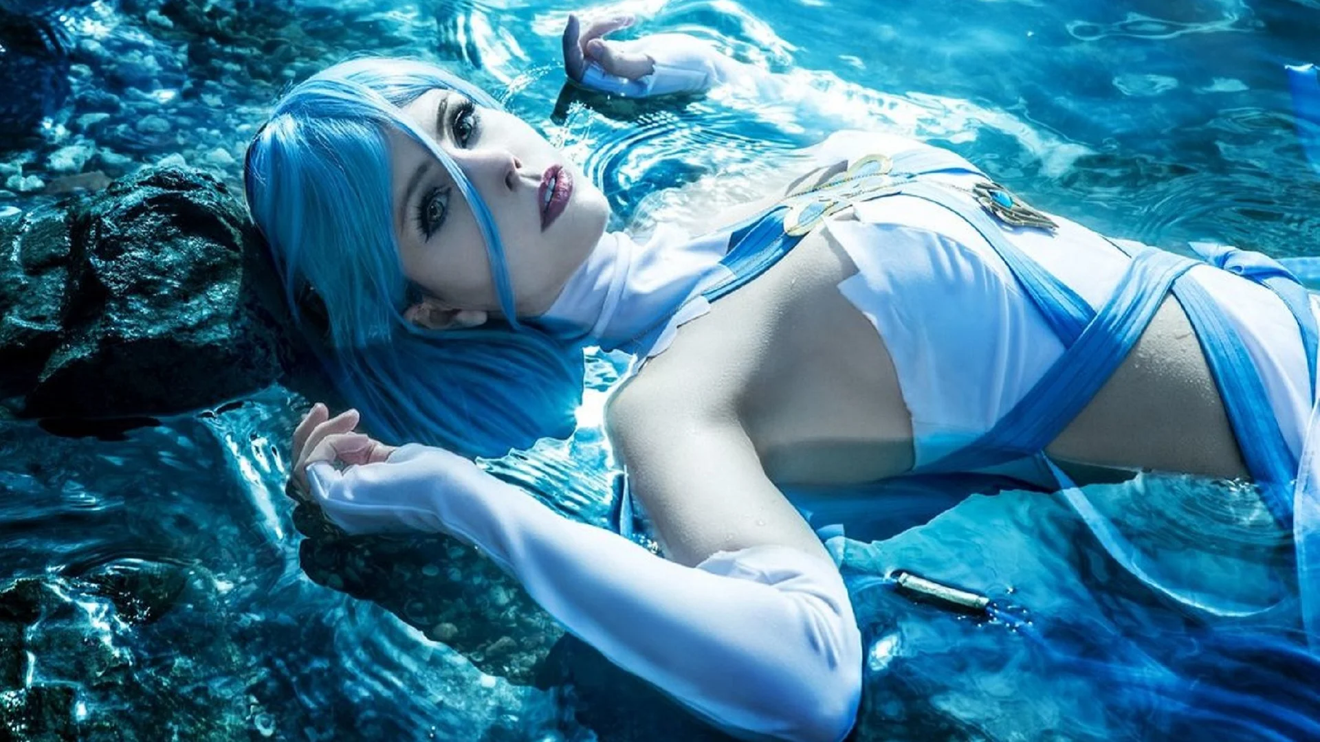 Cool Out With This Awesome FIRE EMBLEM FATES Cosplay