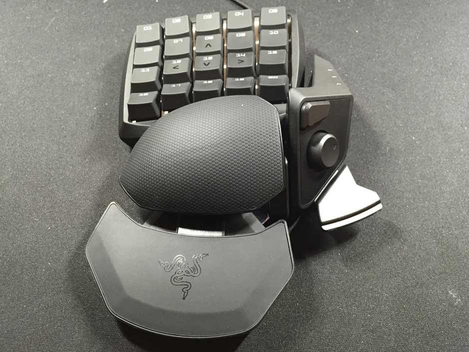 Razer_game_pad2.jpg