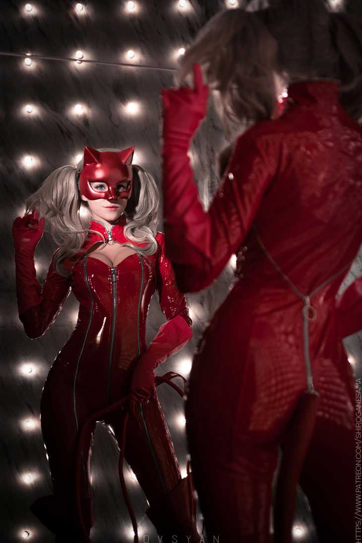 Shirogane-Sama-Cosplay-Persona5-Mirror.jpg