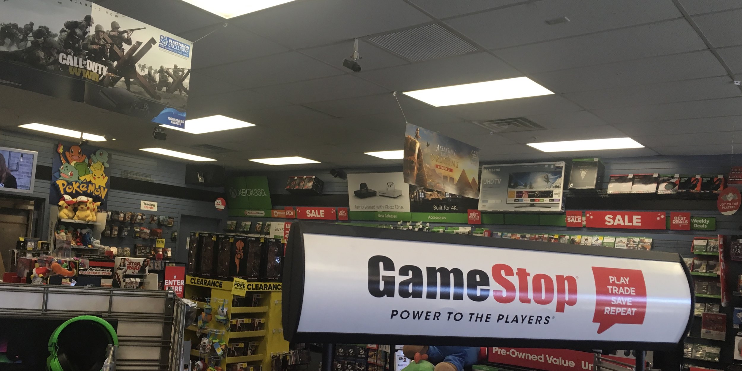 GameStop_Store_Front.jpeg