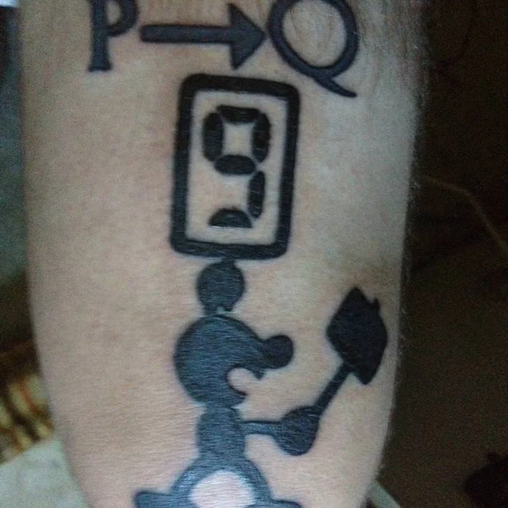 This tattoo belongs to Reddit user u/ElPanandero