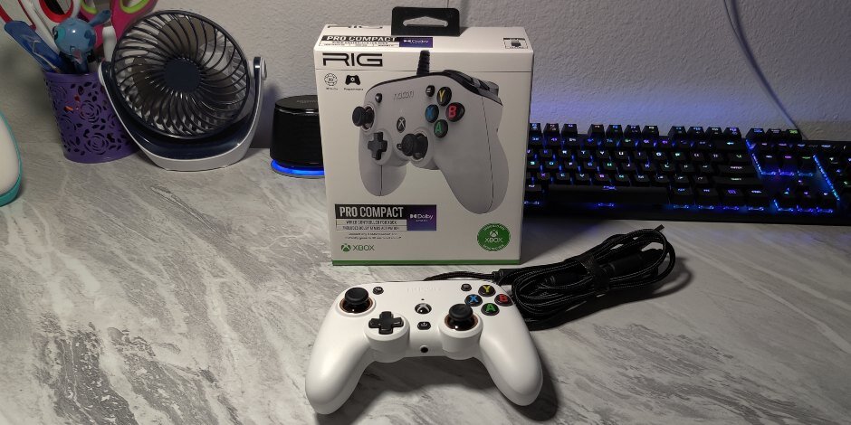 Pro Compact Controller