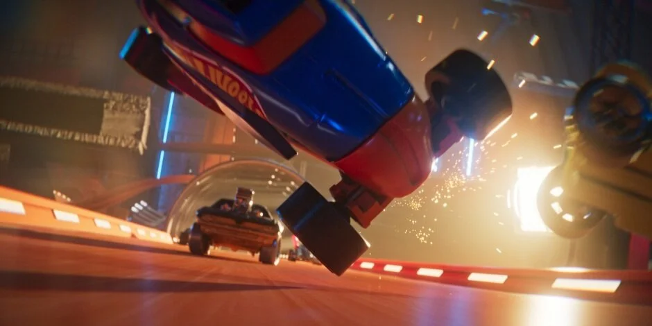 Build Your Dream Tracks In HOT WHEELS: UNLEASHED