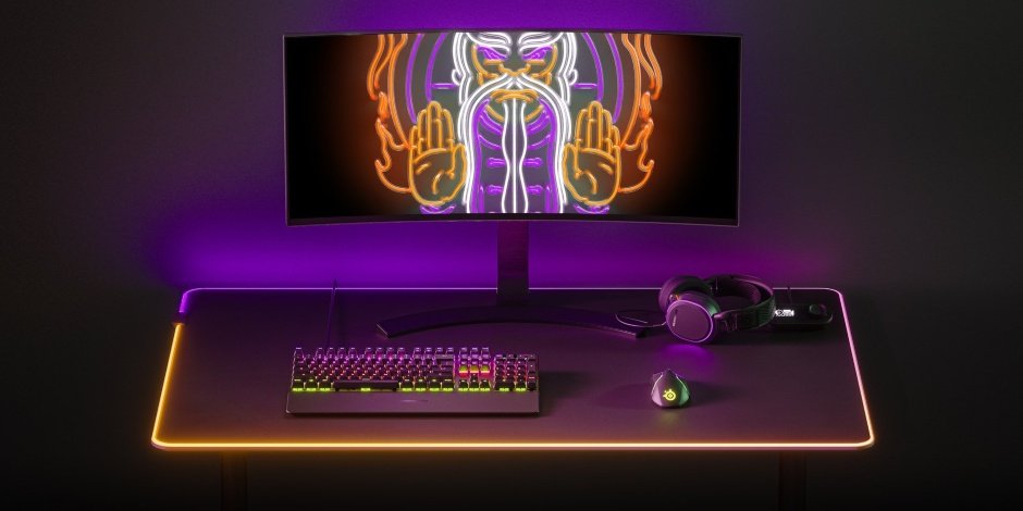 SteelSeries QcK Prism Cloth Gaming Mousepad Review: More Than A Mousepad