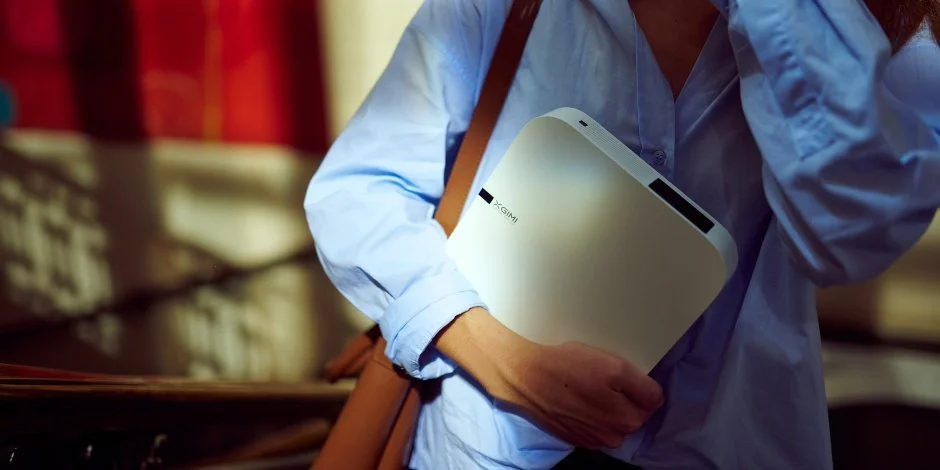 XGIMI Elfin Mini LED Home Projector Review: The Best In The Game