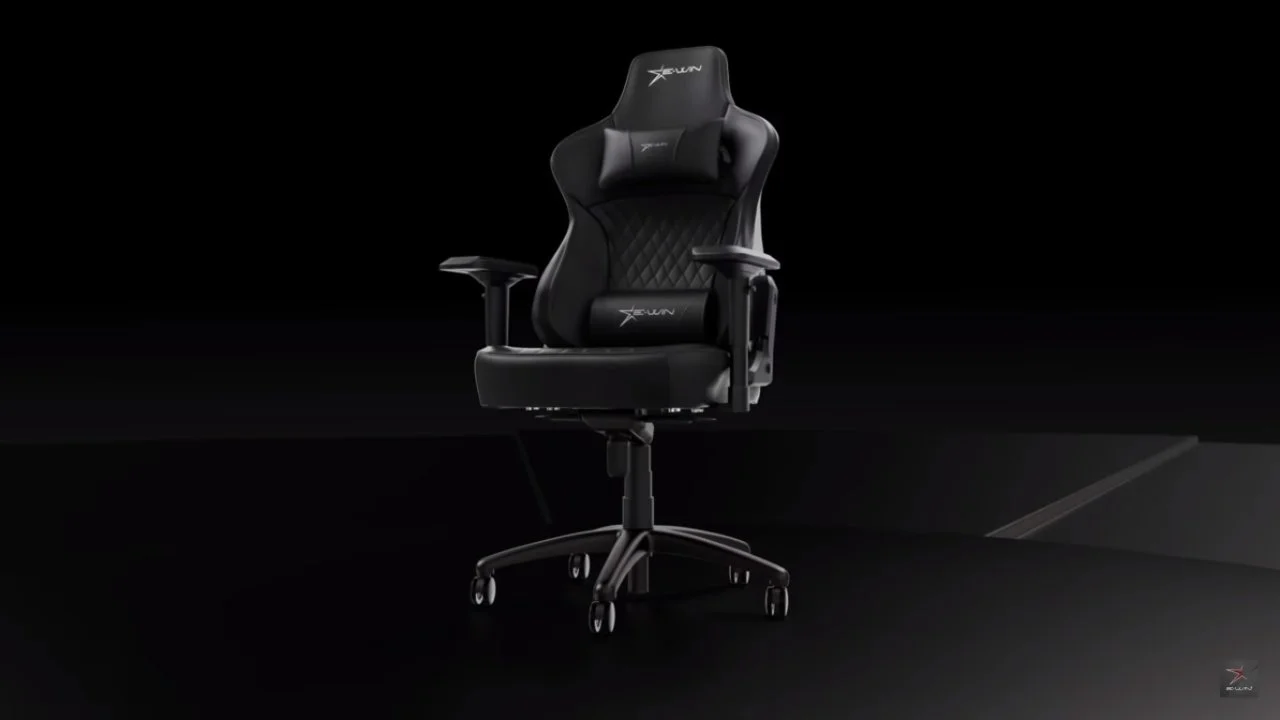 EwinRacing Flash XL Gaming Chair Review: Comfortably Fitting For The Heavy Set Gamer