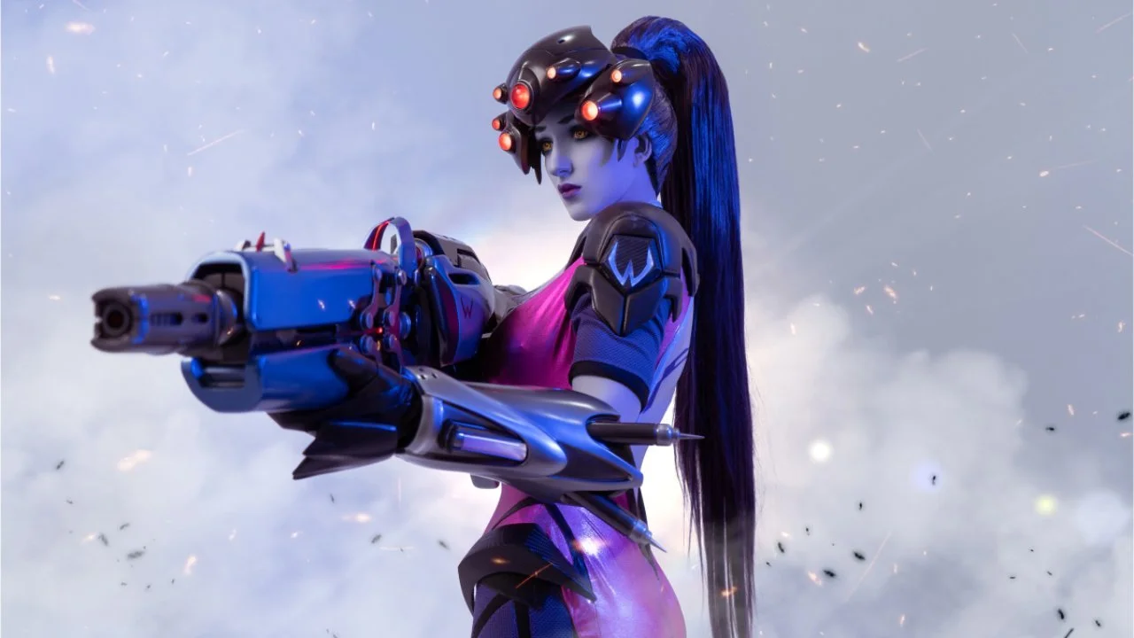 Check Out This Detailed WIDOWMAKER Cosplay
