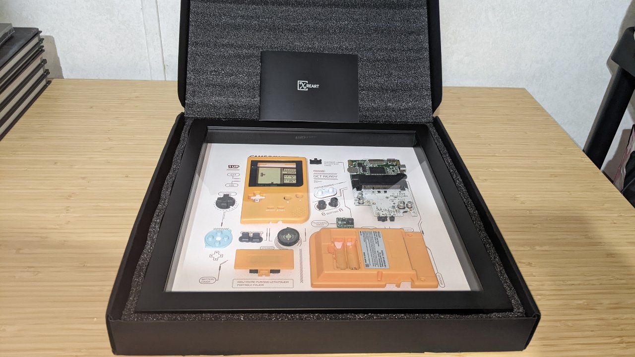 SOMETHING COOL: Retro Gear Repurposed Makes Waves In Home Modern Art