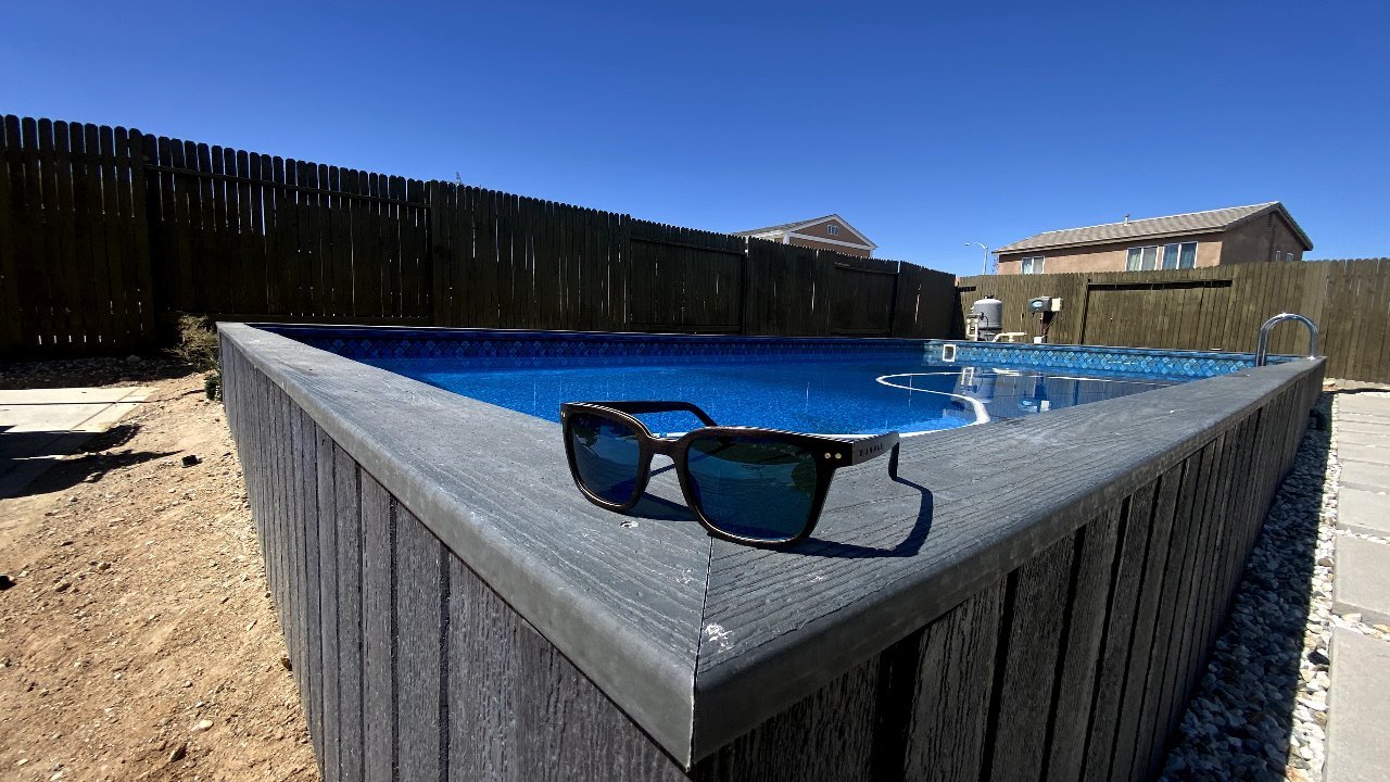 GUNNAR MUIR Review: Sleek But A Little Small