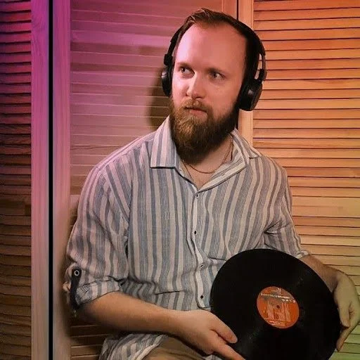 Managing Music Licensing for Indie Games: Formats and Prospects